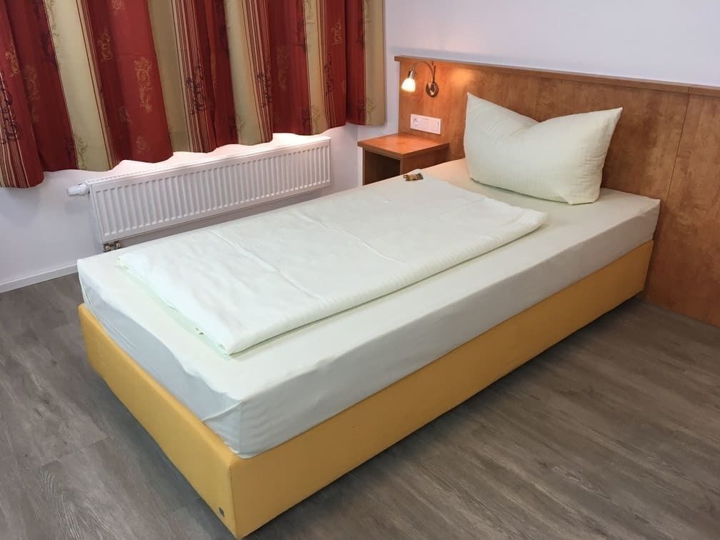 In-room safe, desk, iron/ironing board, free WiFi