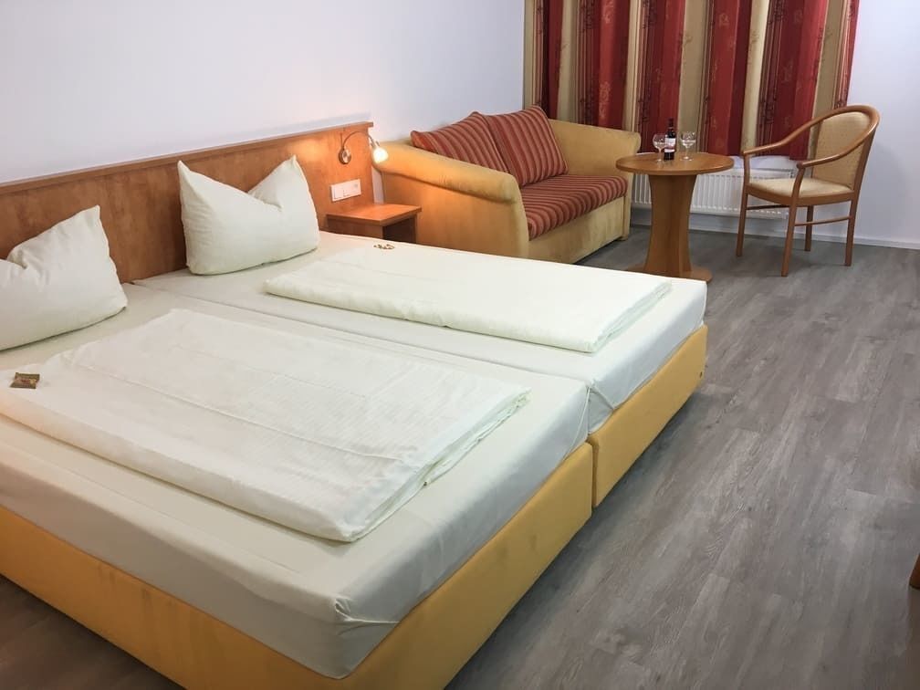 In-room safe, desk, iron/ironing board, free WiFi