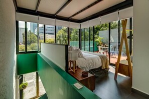 Departamento de diseñador | 2 habitaciones, cortinas blackout y ropa de cama 