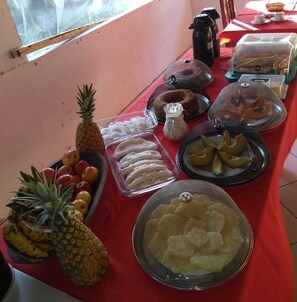 Colazione a buffet inclusa, servita tutte le mattine
