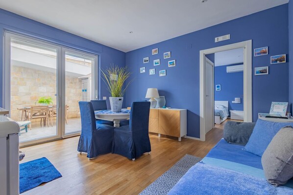 TV - POLIGNANO A MARE DIMORA BLU CALA PAGURO (Polignano a Mare)