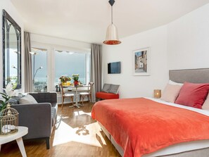 1 chambre, accès à Internet (gratuit)