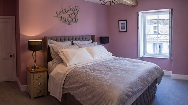 Marfield Room | Bed sheets - Garden House Masham (Ripon)