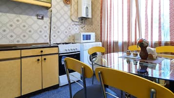 Apartment | 1 bedroom, iron/ironing board, free WiFi, bed sheets