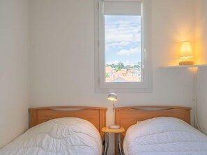 1 chambre, fer et planche à repasser, Wi-Fi