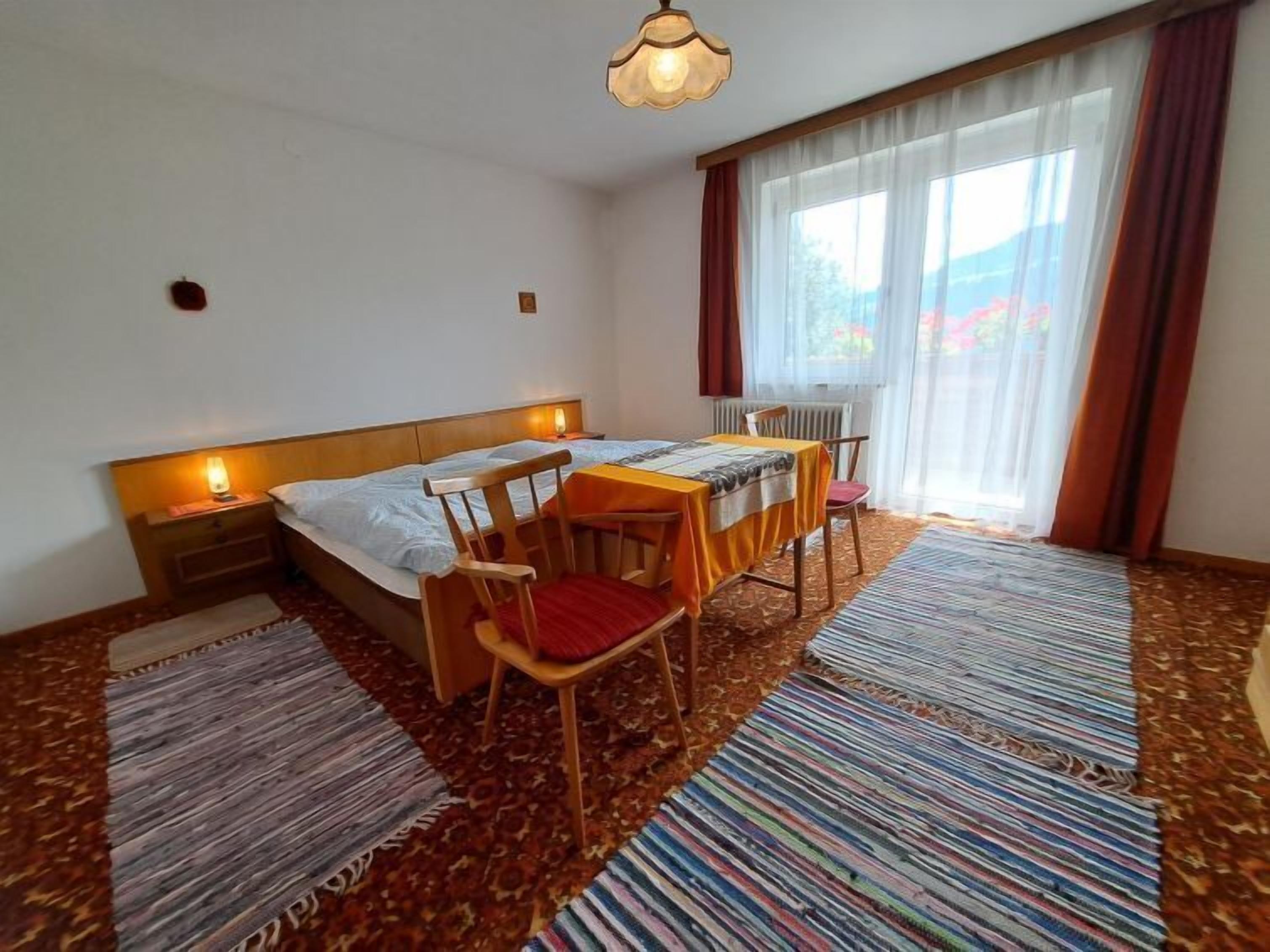 3 bedrooms, internet