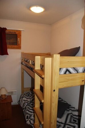 1 bedroom