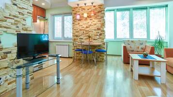 Studio | Living area