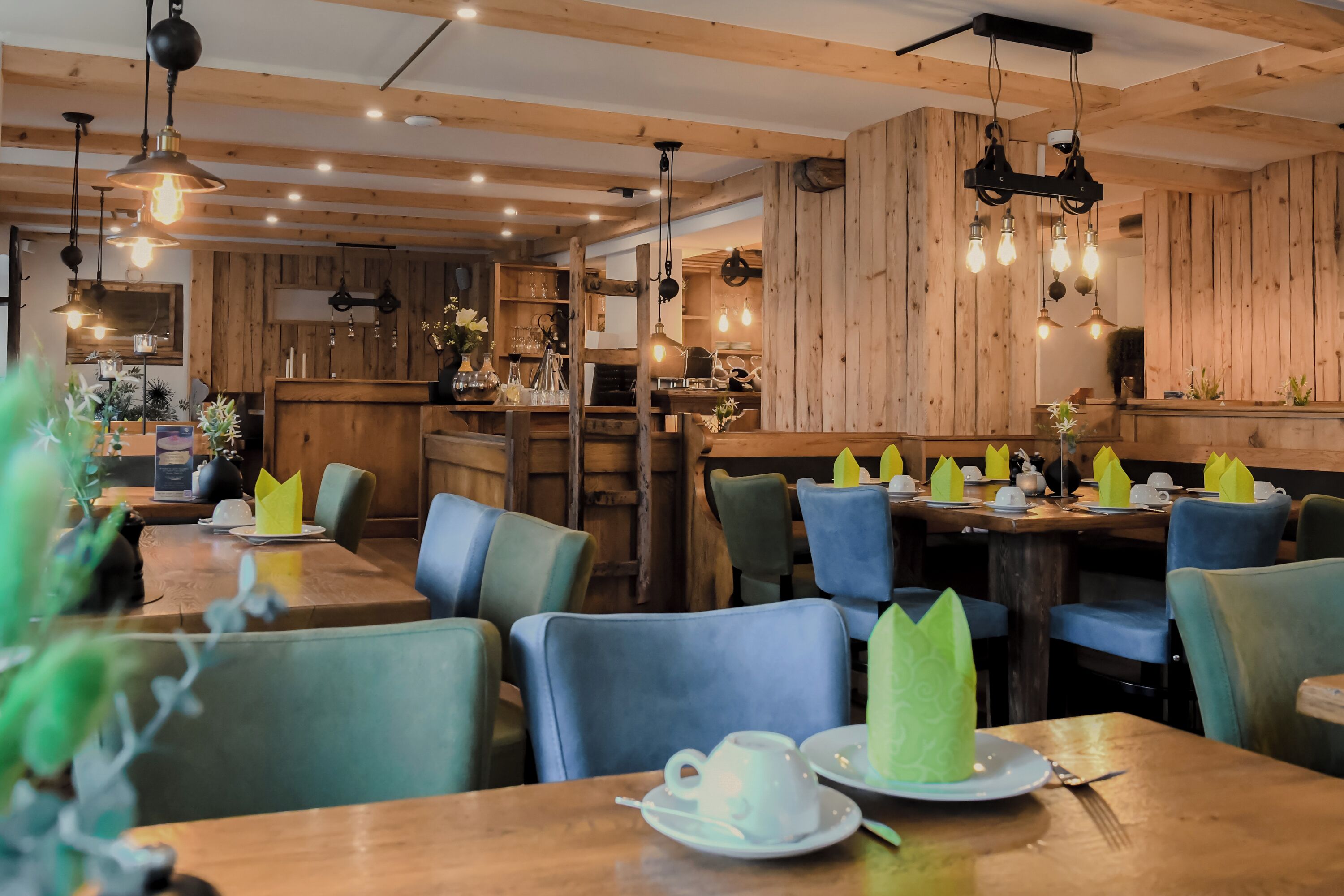 Café da manhã com buffet todos os dias (EUR 16 por pessoa) 