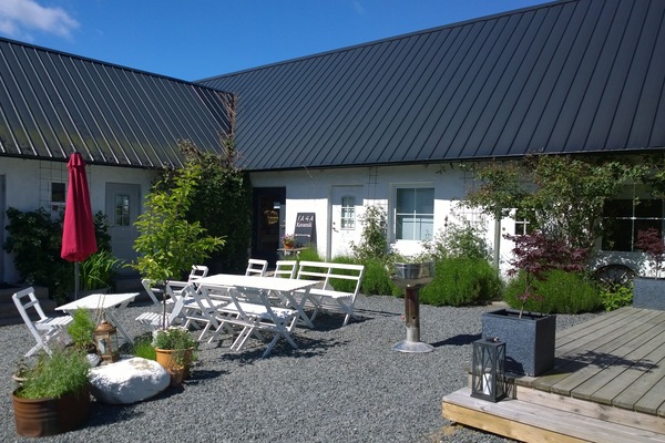 BBQ/picnic area