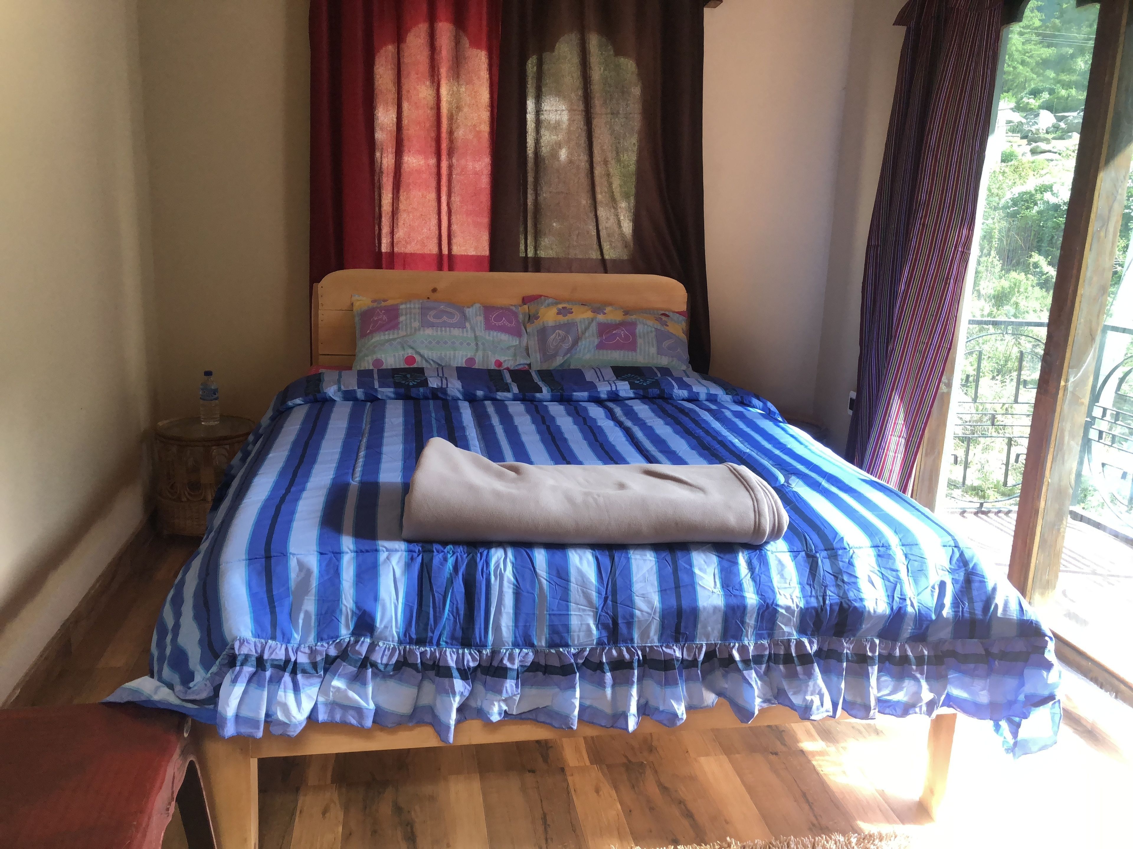 Family Duplex | 3 bedrooms, individually decorated, individually furnished, desk