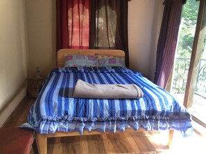 Family Duplex | 3 bedrooms, individually decorated, individually furnished, desk - The Ugyen (Paro)