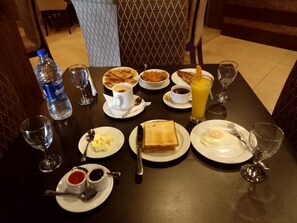 Restaurant - The Alina Hotel & Suites (Chittagong)