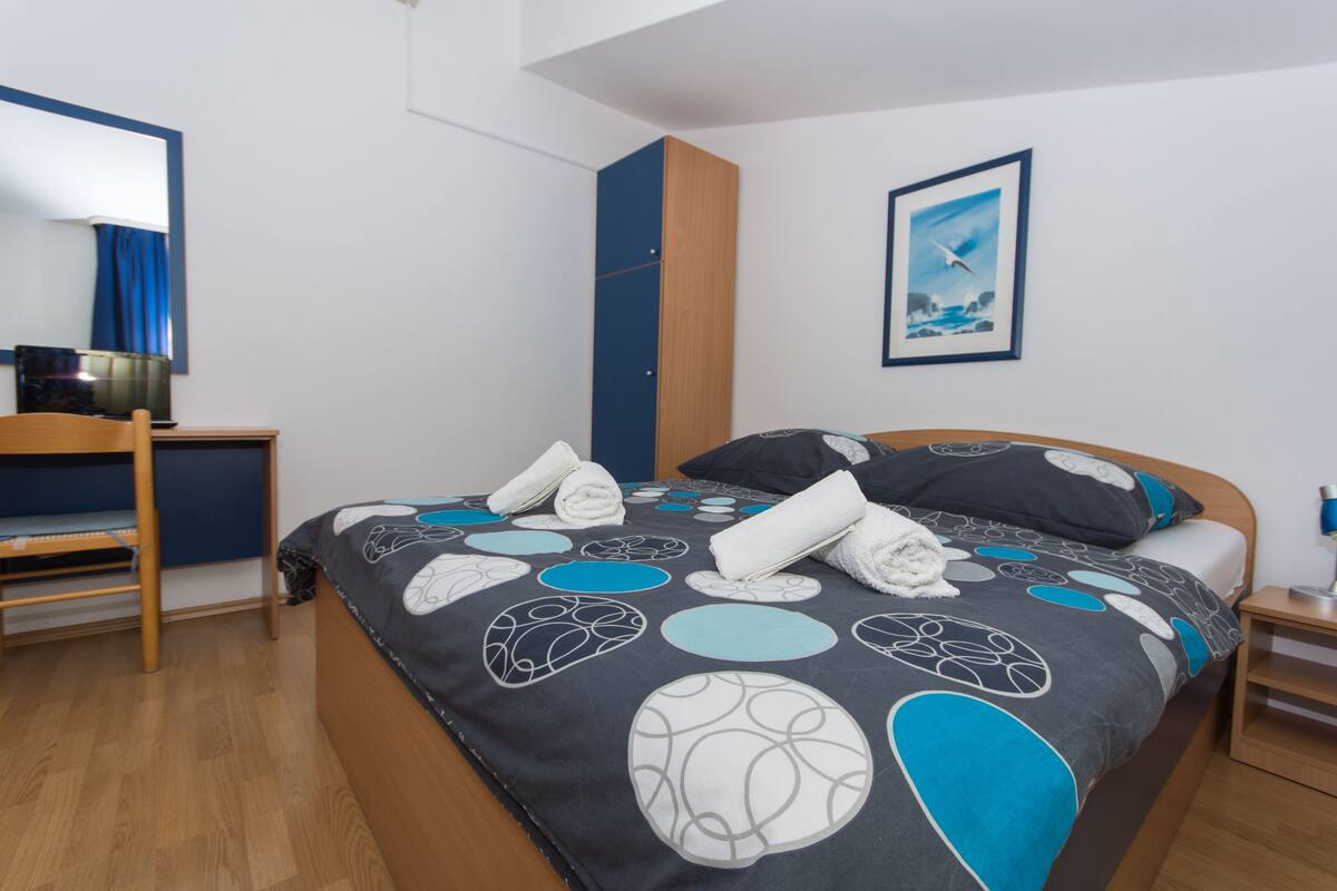 Appartement, balcon (A9) | 1 chambre, Wi-Fi gratuit, draps fournis