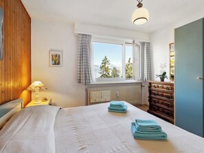 2 bedrooms, Internet