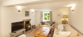 Trinity Cottage, Roadwater