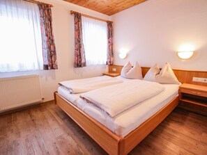 2 Schlafzimmer, Internetzugang