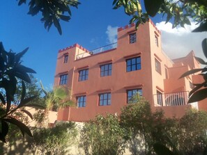 Front of property - Riad Taliouine Safran (Taliouine)