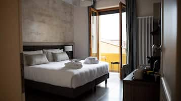 Minibar, in-room safe, desk, blackout curtains