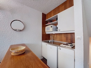 Fridge, microwave, toaster, cookware/dishes/utensils