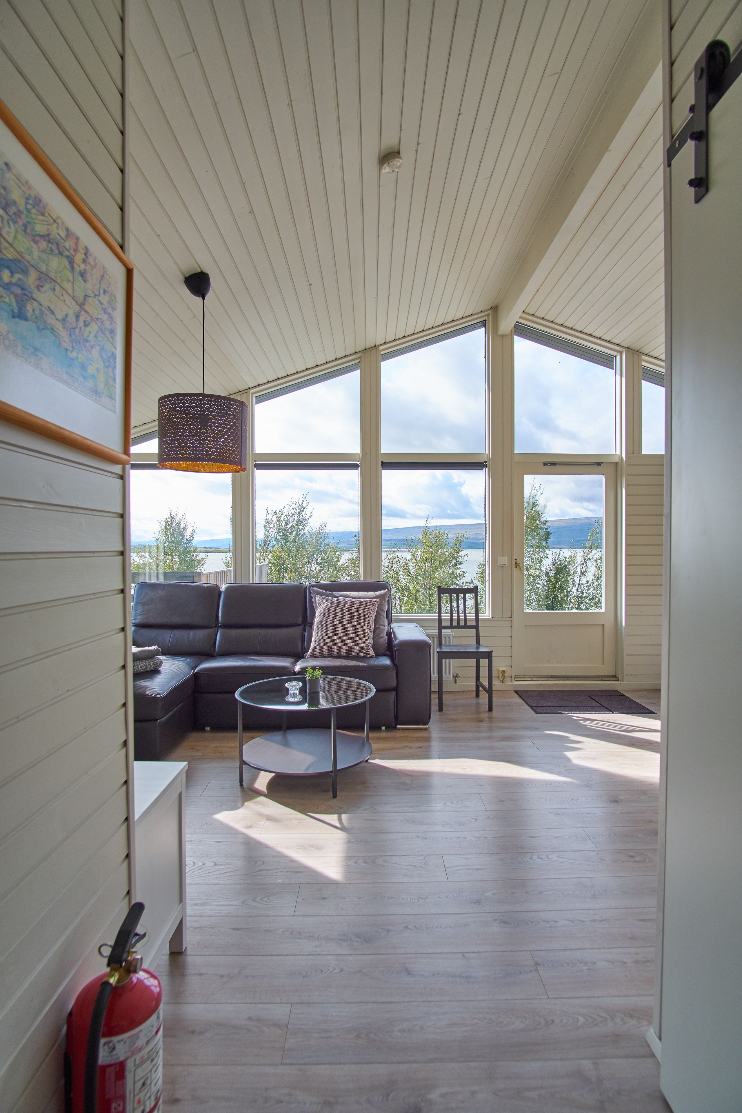 Cottage, 2 Bedrooms (4) | Living area | Flat-screen TV