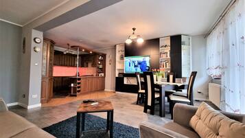 Appartement (6) | 2 chambres, chambres insonorisées, Wi-Fi gratuit, draps fournis