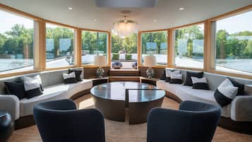 Studio | Oleskelualue | IPad