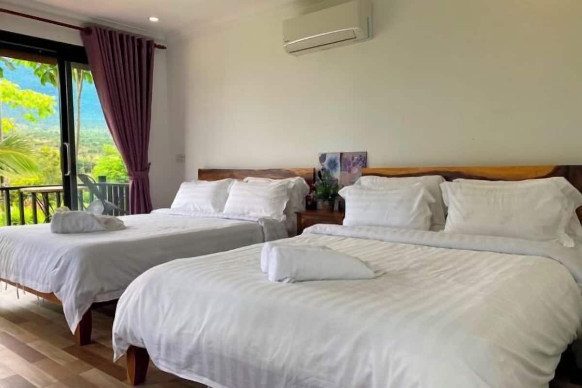1 bedroom, minibar, in-room safe, iron/ironing board