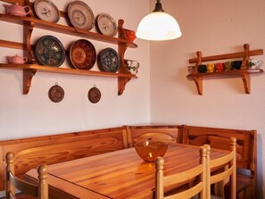 Dining - Hermitage by Interhome (Porto Valtravaglia)