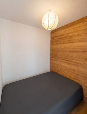 1 chambre, lit de bébé portatif, accès au Wi-Fi (inclus)