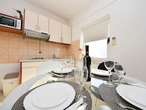 تناول الطعام