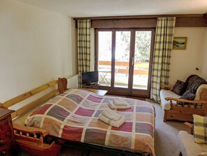 1 chambre, fer et planche à repasser, Wi-Fi