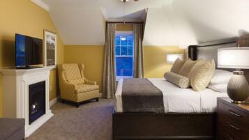 2 bedrooms, iron/ironing board, internet, bed sheets