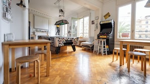 Reception - Wow Hostel Barcelona (Barcelona)