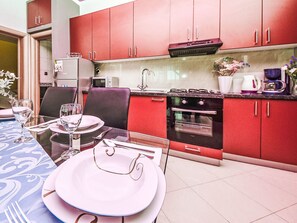 Fridge, microwave, oven, dishwasher