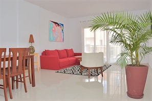 Living area - Malom Center Apt 1 (Dakar)