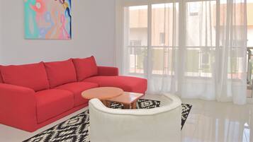 Apartemen, 3 kamar tidur | Area keluarga | TV layar datar