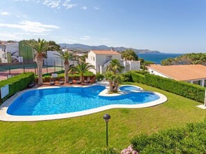 Pool - Palmiers I by Interhome (Llançà)