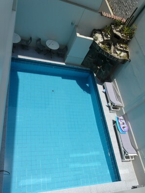 Seasonal outdoor pool - Cesar's Hotel La Merced (Trujillo)