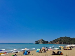 Beach nearby, sun loungers
