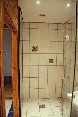 Appartement, 2 slaapkamers (Sonnenseite) | Badkamer met douche