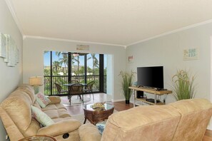 Flat-screen TV, table football, ping pong, books