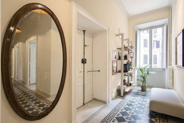 Interior - Flat Three charming apartment very comfortable (Roma)