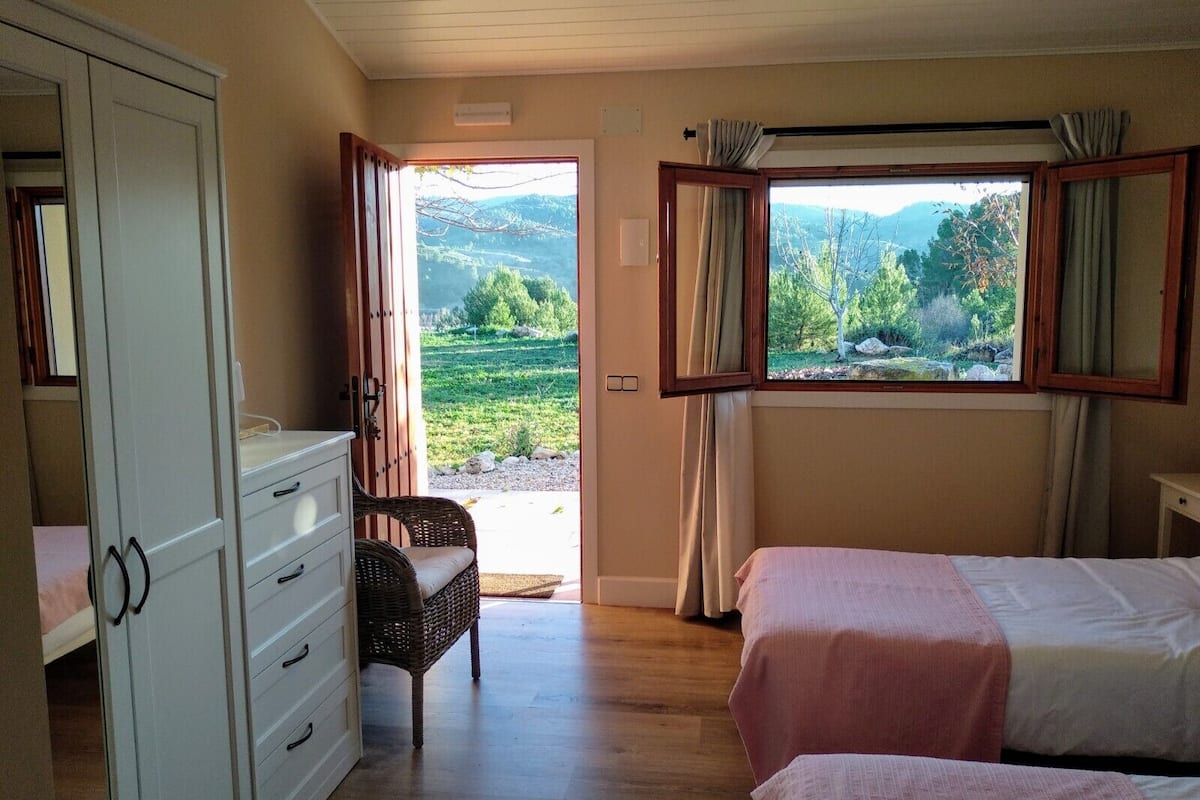Double or Twin Room (3) | Blackout drapes, free WiFi, bed sheets, wheelchair access