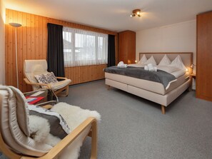 1 Schlafzimmer, Schreibtisch, WLAN