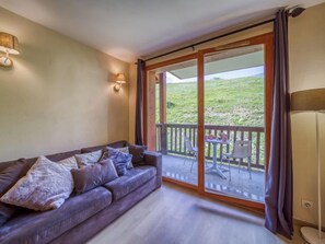 Flat-screen TV, DVD player - Les Alpages du Corbier by Interhome (Le Corbier)