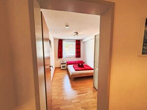 3 bedrooms, WiFi