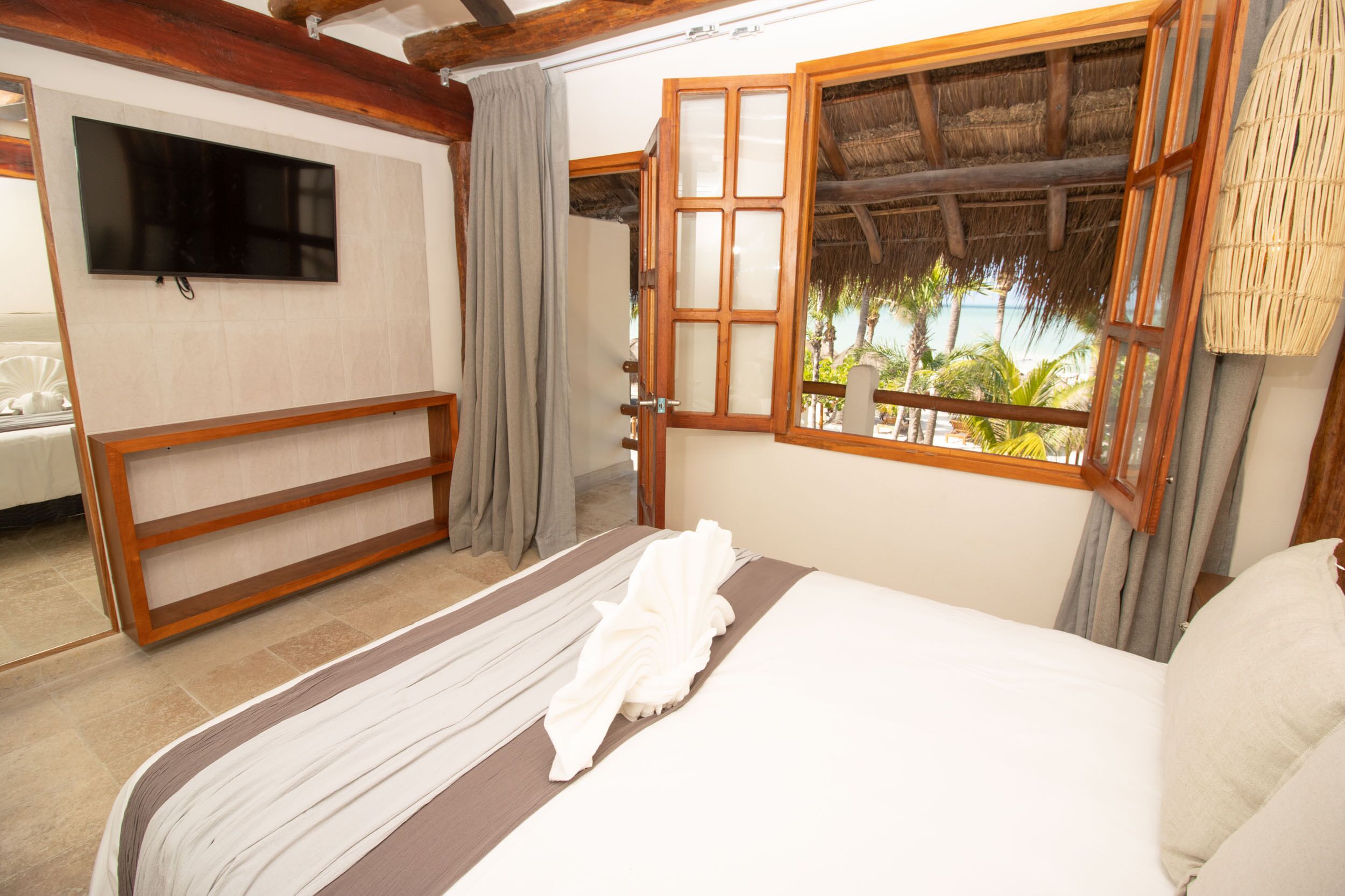 Photo - Amaité Beach Hotel