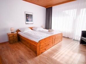 2 Schlafzimmer, Internetzugang