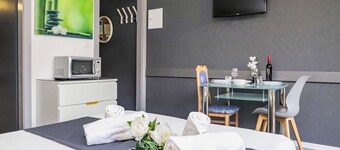 Rosablanche B22 by Interhome